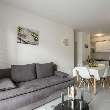 Cool Apartman Split Exterior photo